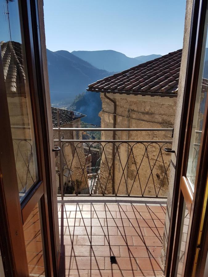 Borgo Nel Tempo Apartment Collestatte ภายนอก รูปภาพ