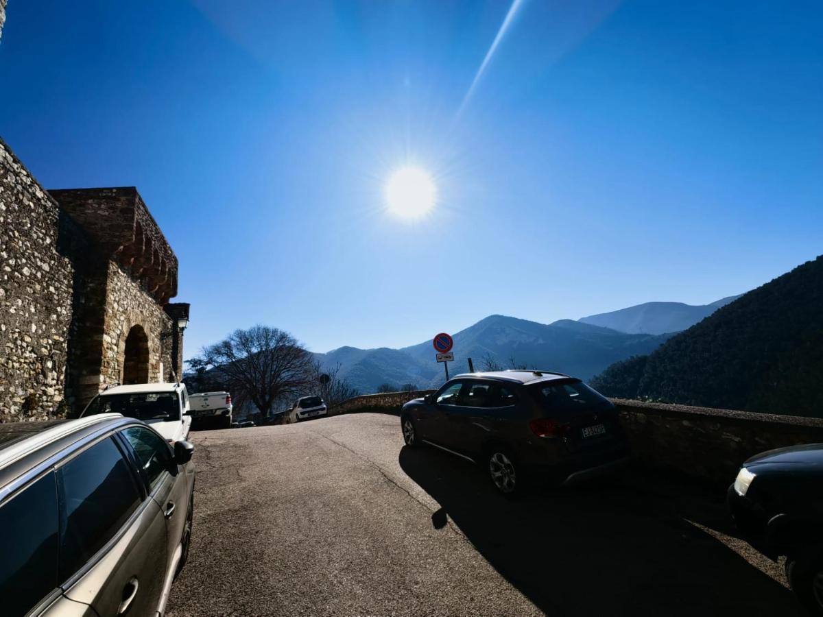 Borgo Nel Tempo Apartment Collestatte ภายนอก รูปภาพ