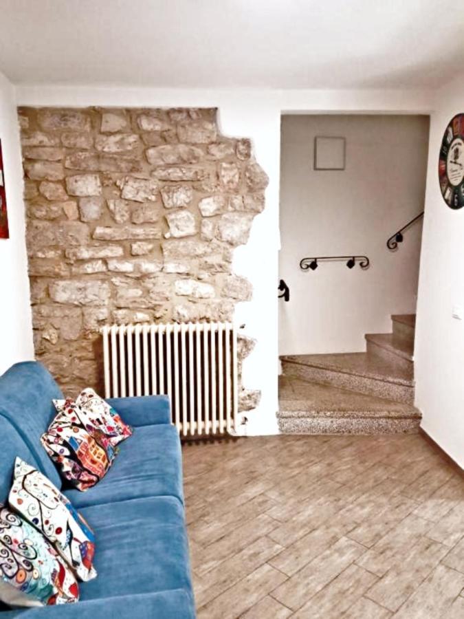 Borgo Nel Tempo Apartment Collestatte ภายนอก รูปภาพ